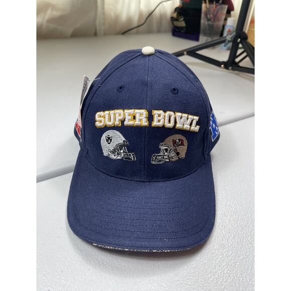 Vintage Reebok Super Bowl XXXVII Hat Adult OS Blue Buccaneers Raiders NFL - Picture 1 of 6